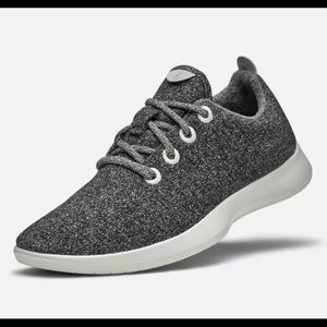 Allbird sneakers- women’s wool runners